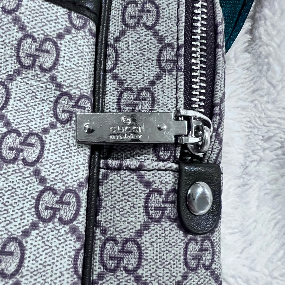 Gucci Beige and Green Backpack with Red Stripes - Picture 3 of 10